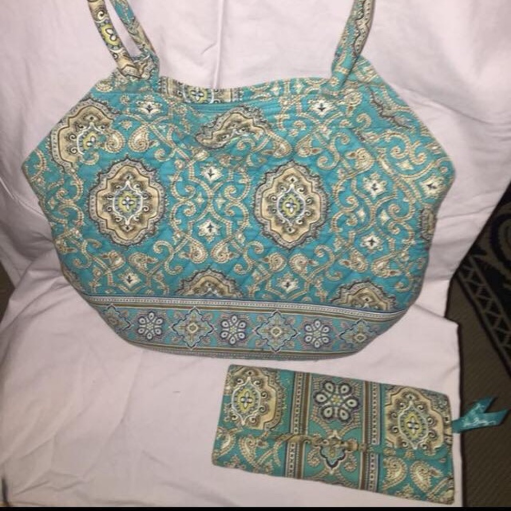 Vera Bradley hobo bag and wallet set